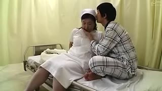 QJ2202-A mature nurse who was sexually harassed by a patient and had an affair in the patient's bed