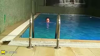 Take A Peek At These Lovely Mature Ladies At The Sauna - MatureNL