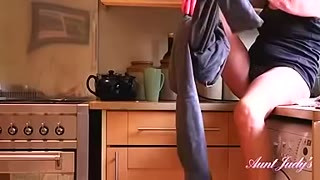 Blonde Mature Step mom Sapphire Louise Masturbating In The Kitchen 1080p