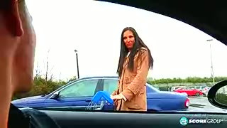 Grocery store pickup