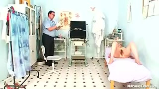 Czech Granny Is Moaning While Her Gynecologist Is Gently Stimulating Her Pussy With Various Objects