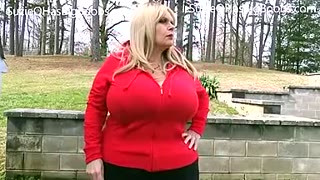 Suzie Q Smoking and Flashing Big Boobs