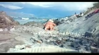 dutch bosnian granny on the beach