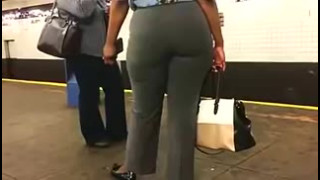Tall Mature Ebony Booty in Grey Pants