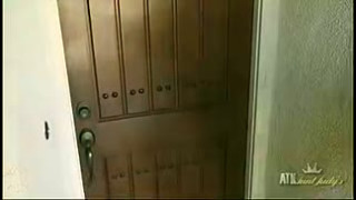 Nikki Daniels pisses