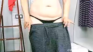 Marsela strips and masturbates after tech problems - WeAreHairy