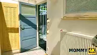 MOMMY4K. Can’t Resist an Ancient Puss