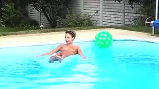 Gina Gerson, Talia Mint-Fresh-Air