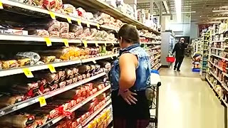 Farting By MEGAN Playing game and outdoor Fart