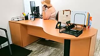 Full Figured Wife Bosomy Hips Curves Bigass Booty Bbw