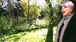 Voyeur Milf Wanilianna Loves To Play With Her Pussy In The Open Air