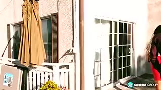 Kailani Kai: The Stacked Realtor Seals The Deal